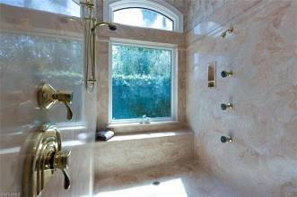 Thumbnail von 11410 Longwater Chase Court