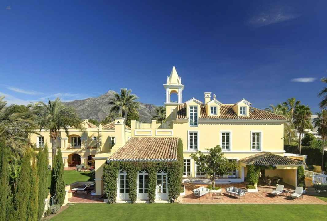 Luxus-Villa in Nueva Andalucia R2808248
