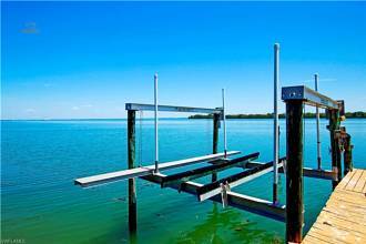 Thumbnail von 15879 Captiva Drive