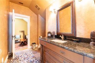 Thumbnail von 14310 Bigelow Road