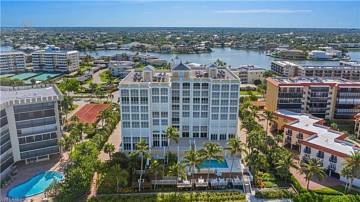 Thumbnail von 3377 Gulf Shore N Boulevard 1C