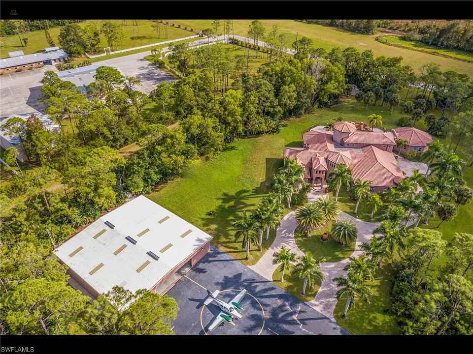 18528 Baseleg Avenue