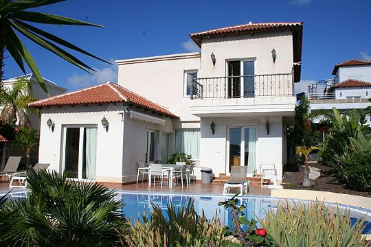 CHAYOFA COUNTRY CLUB / TENERIFE   VILLAS FOR SALE