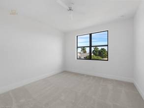 Thumbnail von 583 Tripoli Court MARCO ISLAND, FL 34145