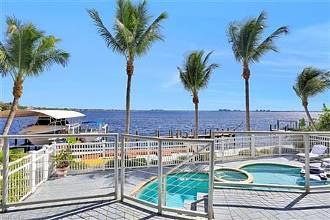 Thumbnail von 5813 SW 1st Avenue Cape Coral, FL 33914