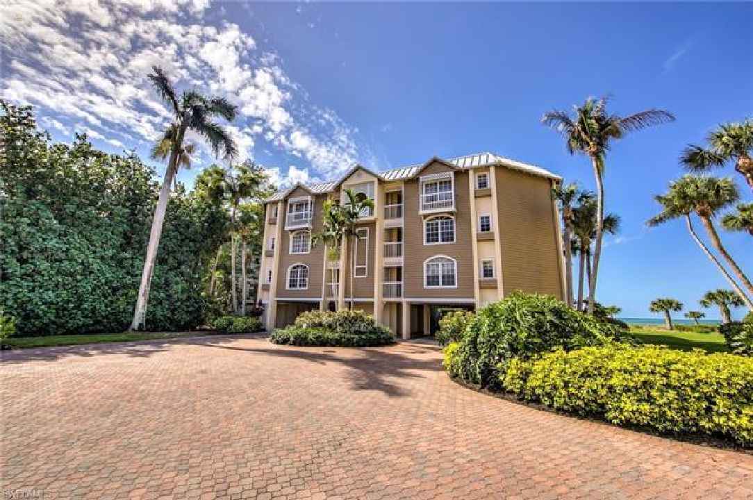 3215 W Gulf Drive A101 SANIBEL, FL 33957