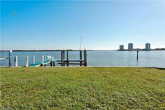 Thumbnail von 120 Little Carlos Lane Fort Myers Beach, FL 33931