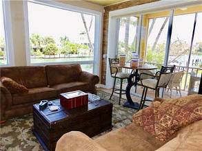 Thumbnail von 1520 Angel DR