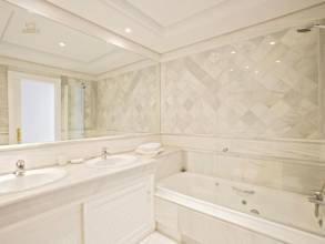 Thumbnail von Luxus-Wohnung in The Golden  Mile R2302982