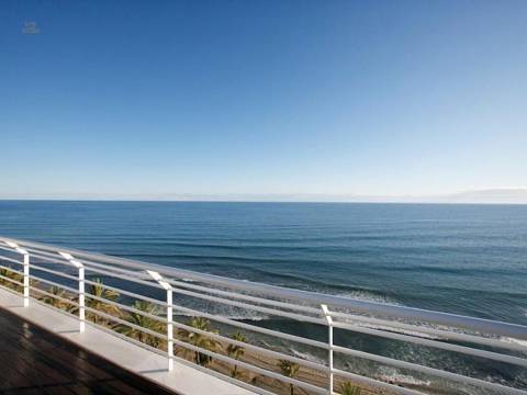 Luxus-Wohnung in The Golden  Mile R2302982