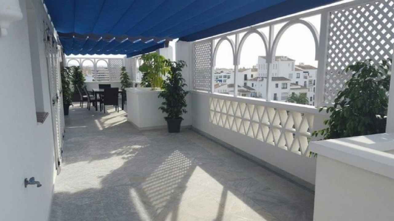 Luxus-Wohnung in Puerto Banus R2737778