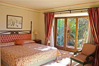 Thumbnail von Luxus-Villa in Sierra Blanca R2821757