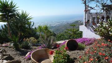 Thumbnail von Luxuriöse Landhausvilla mit Meerblick - REDUZIERT