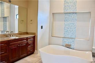 Thumbnail von 5266 Nautilus DriveCape Coral, FL 33904