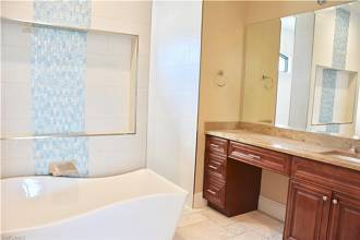 Thumbnail von 5266 Nautilus DriveCape Coral, FL 33904