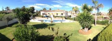 Thumbnail von Luxus-Villa in Elviria R2300543