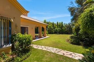 Thumbnail von Luxus-Villa in San Pedro Alcantara R2270633