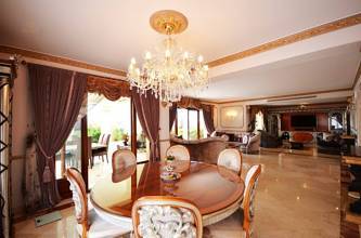 Thumbnail von Luxus-Villa in Sierra Blanca R2824418