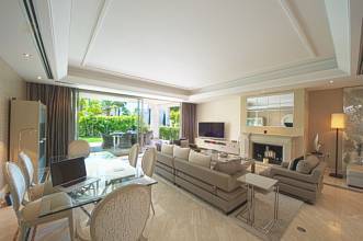 Thumbnail von Luxus-Haus in Sierra Blanca R2662682