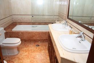 Thumbnail von Luxus-Villa in Los Arqueros R2791262