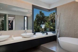 Thumbnail von Luxus-Villa in Los Monteros R2787509