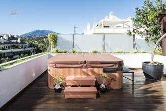 Thumbnail von Luxus-Wohnung in The Golden Mile R2327630