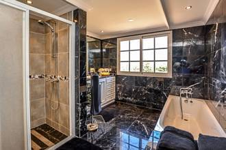 Thumbnail von Luxus-Villa in Hacienda las Chapas R2440913