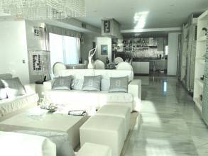 Thumbnail von Luxus-Wohnung in Puerto Banus R2824769