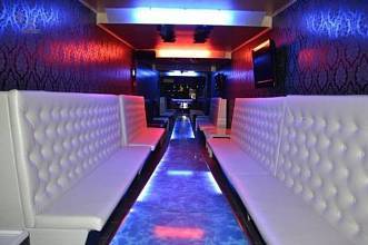 Thumbnail von Voll ausgestattete Gewerbeimmobilie mit 2 Ebenen