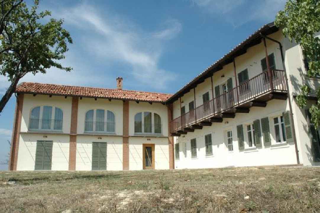 Luxuriöse Villa Weingegend Süd-Piemont