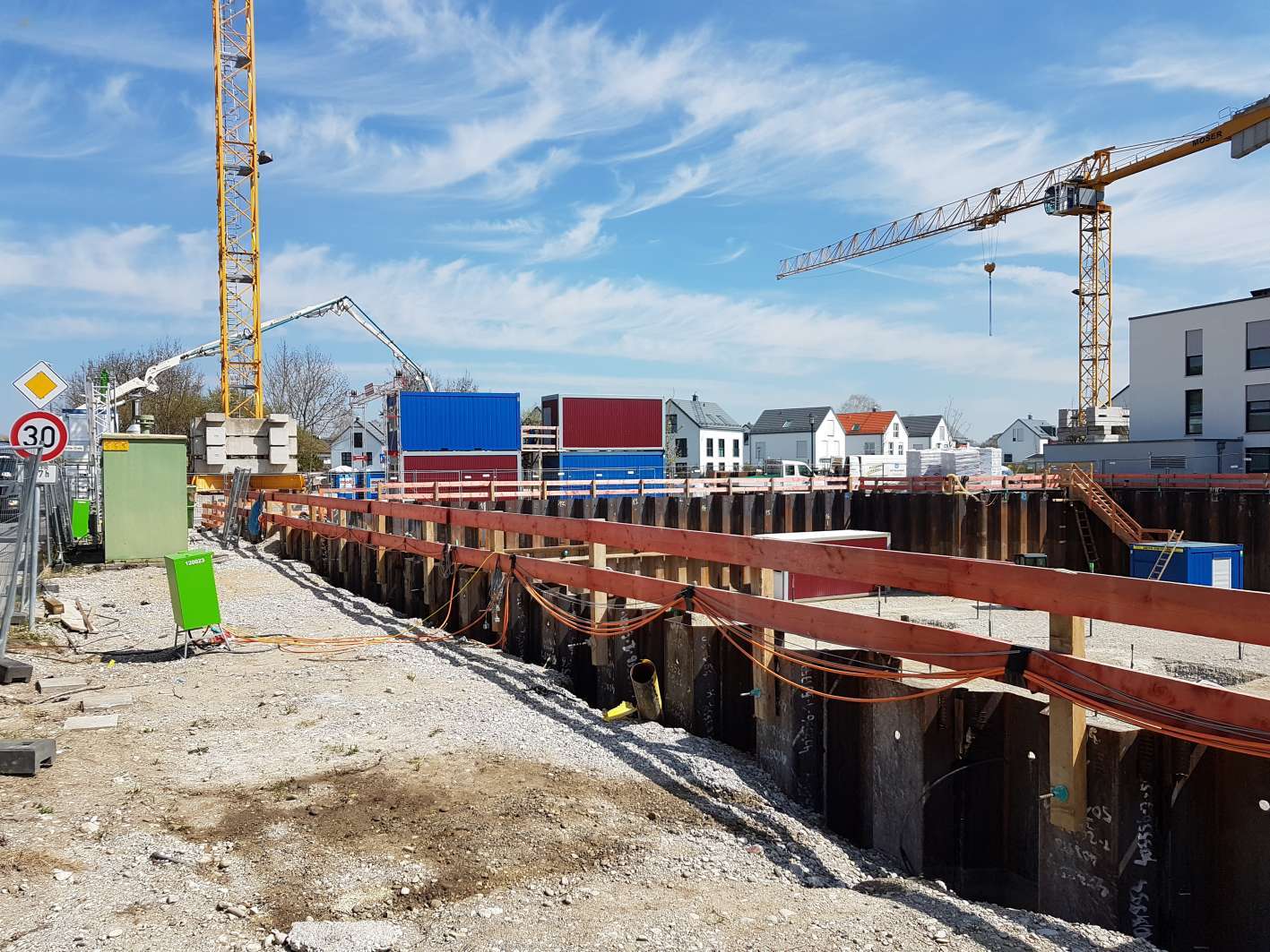 Высокие доходы от участия для инвесторов/капиталовложителей за промежуточное финансирование новых строительных проектов в Мюнхене и окрестностях.