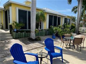 Thumbnail von 2614 SW 39th Terrace Cape Coral, FL 33914