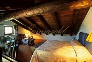 Thumbnail von Großzügiges Landhaus mit zwei Gästewohnungen