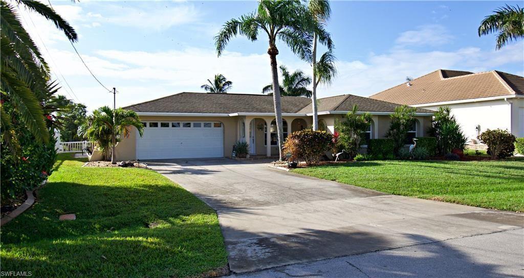 822 Montclaire CourtCape Coral, FL 33904