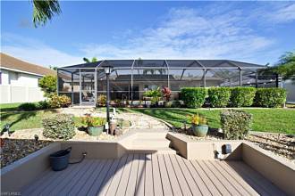 Thumbnail von 822 Montclaire CourtCape Coral, FL 33904