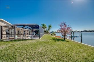 Thumbnail von 516 Cape Coral Parkway W Cape Coral, FL 33914