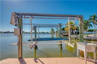 Thumbnail von 516 Cape Coral Parkway W Cape Coral, FL 33914