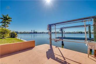 Thumbnail von 516 Cape Coral Parkway W Cape Coral, FL 33914