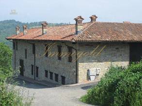 Thumbnail von U-förmiger Natursteinhof - Agriturismusbetrieb in schöner Panoramalage.