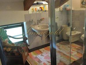 Thumbnail von Ein kleines Schmuckstück... für Sie ausgesucht; gepflegtes Landhaus mit phantastischer Sicht bis in die See-Alpen.