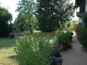 Thumbnail von Charmantes Landhaus in den sanften Hügeln bei Asti.