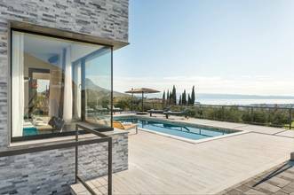 Thumbnail von Moderne Villa mit Swimmingpool und Meerblick, Region Split