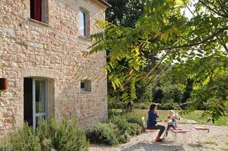 Thumbnail von Immogold hübsches Landhaus in den grünen Hügeln der Marken nahe Senigallia mit sechs Gästewohnungen und Pool