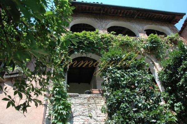 Thumbnail von Herrschaftlich wohnen im alten Palazzo