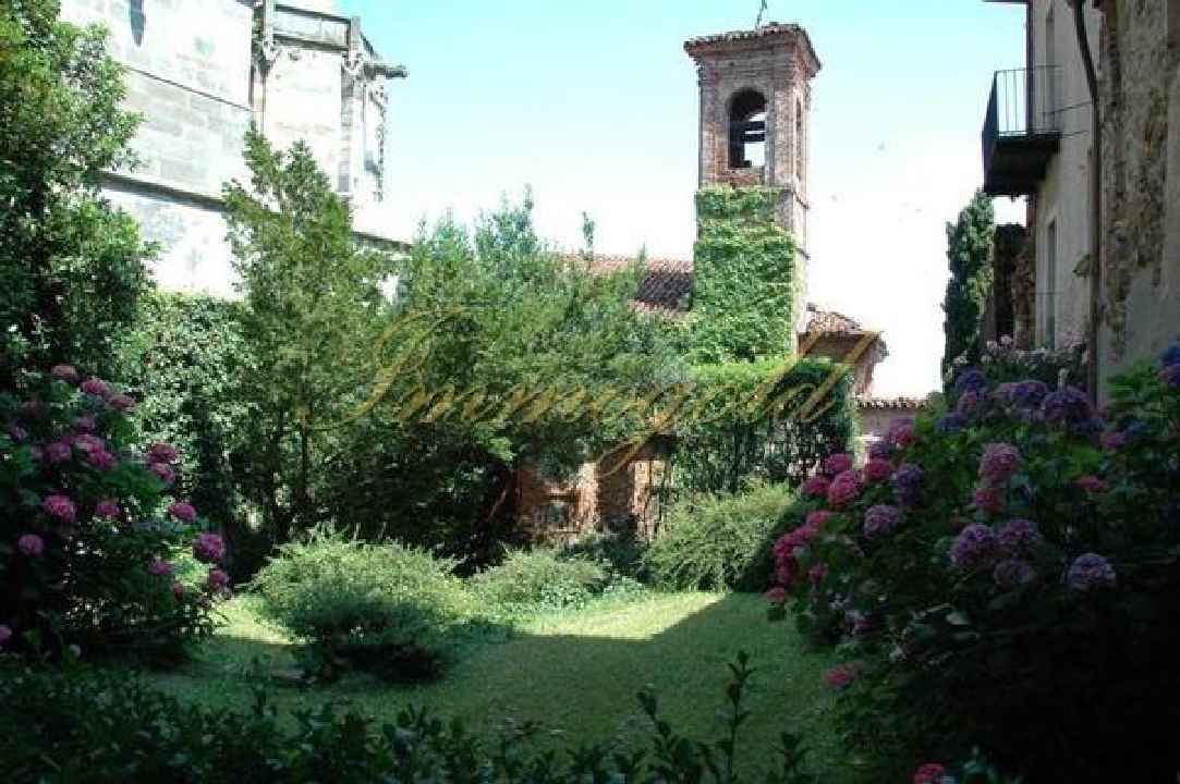 Herrschaftlich wohnen im alten Palazzo