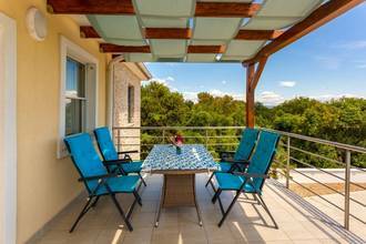 Thumbnail von Region Krk, Insel Krk: Haus mit Swimmingpool