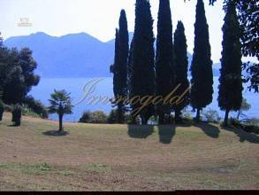 Thumbnail von Einen grandiosen Seeblick und ein riesiges Areal zeichnen dieses Anwesen aus.