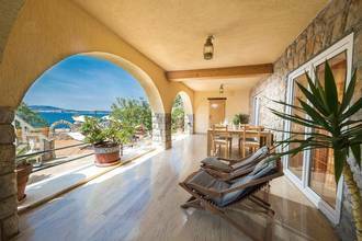 Thumbnail von Villa in der ersten Reihe zum Meer in der Region Novi Vinodolski