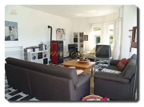 Thumbnail von Immogold IMI 1326 renovierte Villa in ruhiger Lage