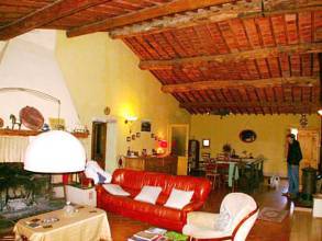 Thumbnail von Reiterhof mit vollrenoviertem Natursteinanwesen im Chianti mit 15 ha Land